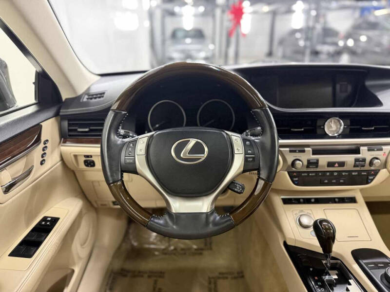 2015 Lexus ES 350