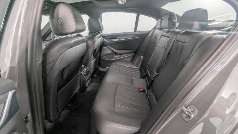 2022 BMW 5 Series 530e