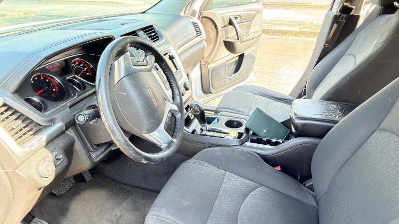 2016 GMC Acadia SLE-1