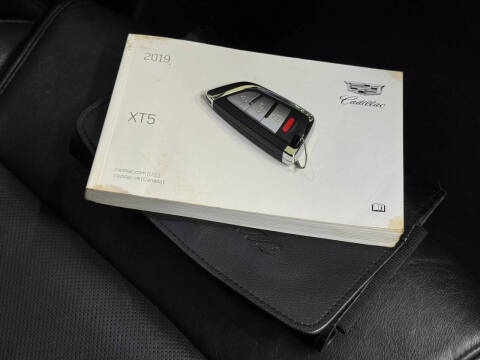 2019 Cadillac XT5 Luxury