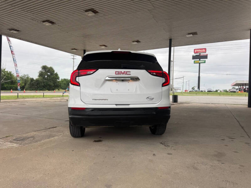 2021 GMC Terrain SLE