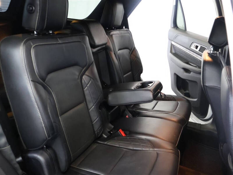 2016 Ford Explorer Platinum