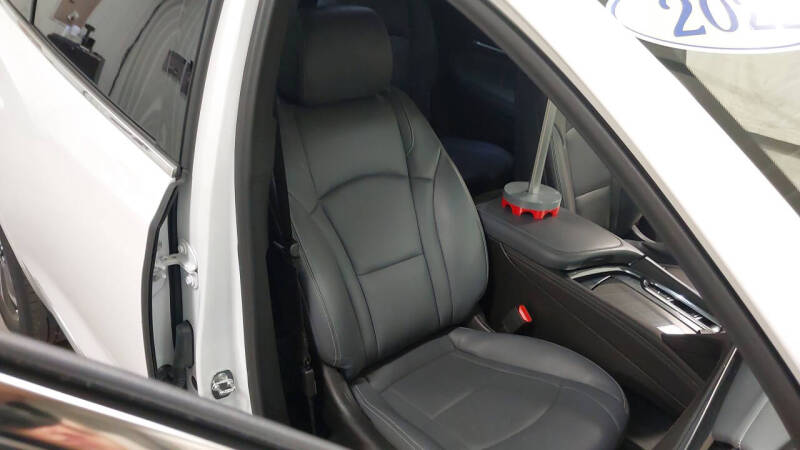 2022 Buick Enclave Essence