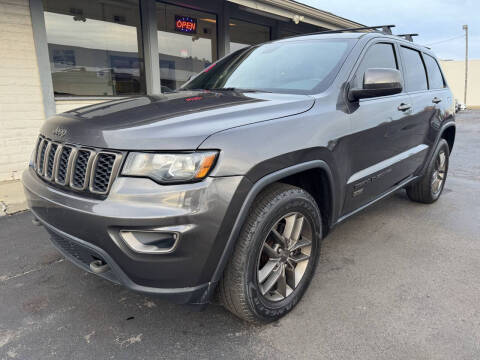 2017 Jeep Grand Cherokee Laredo 75th Anniversary