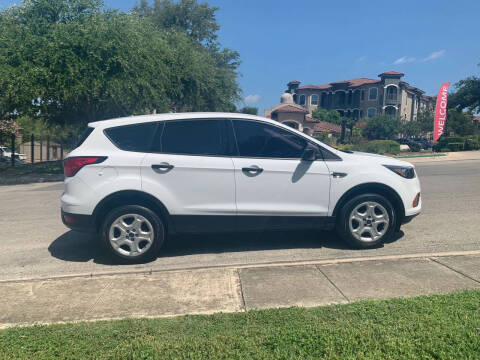 2019 Ford Escape S
