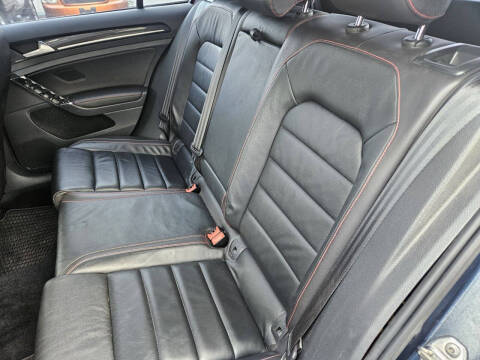 2015 Volkswagen Golf GTI S