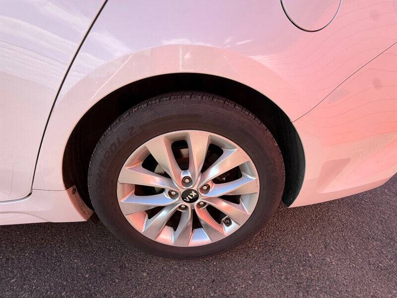 2017 Kia Optima LX