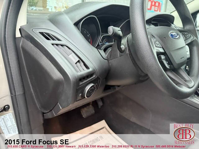 2015 Ford Focus SE