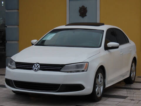 2013 Volkswagen Jetta for sale at Paradise Motor Sports LLC in Lexington KY