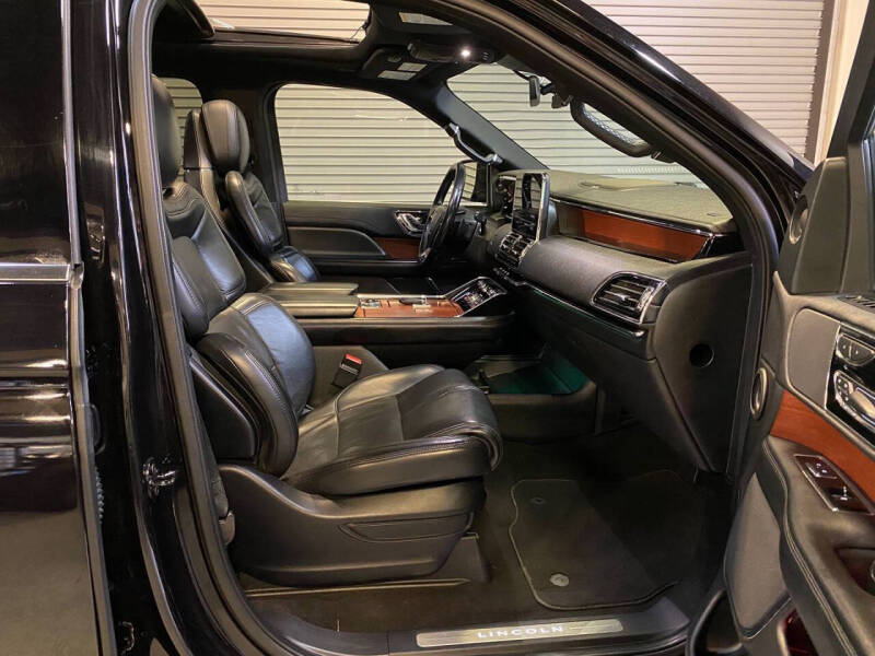 2020 Lincoln Navigator L Reserve