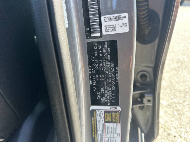 2023 Kia Forte GT-Line