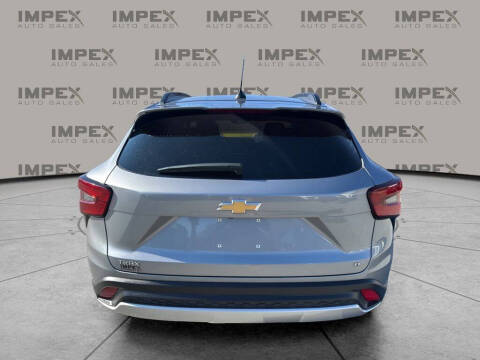 2025 Chevrolet Trax LT