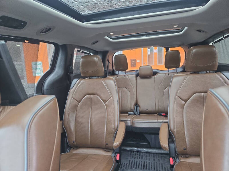 2017 Chrysler Pacifica Limited