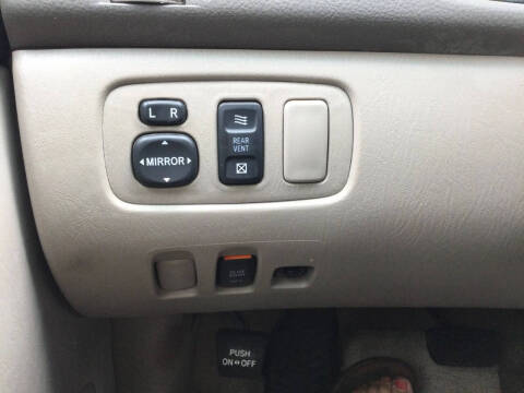 2005 Toyota Sienna