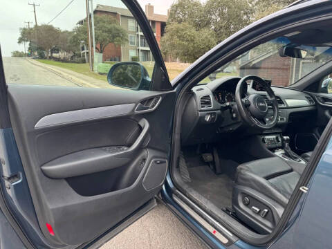 2017 Audi Q3 2.0T Prestige