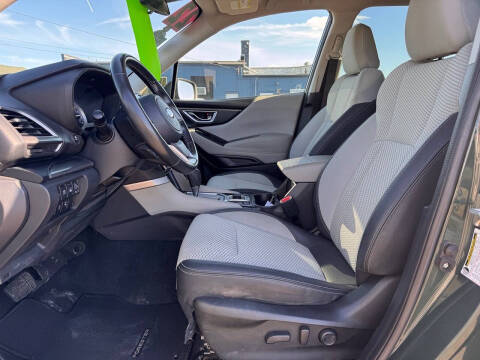 2022 Subaru Forester Premium