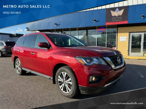 2017 Nissan Pathfinder SV