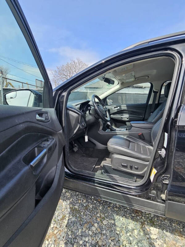 2019 Ford Escape SEL