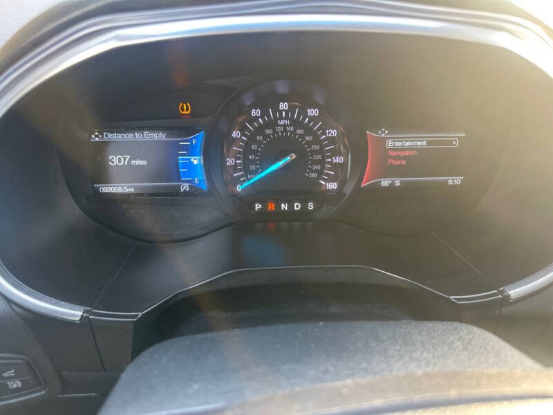 2019 Ford Edge Titanium