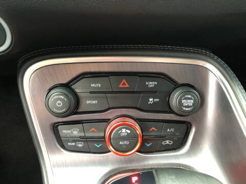 2018 Dodge Challenger SXT