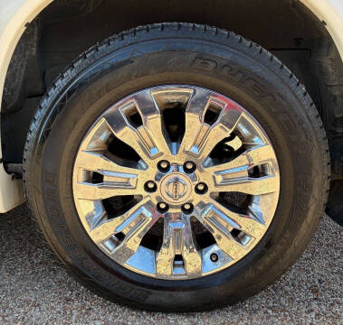 2015 Nissan Armada Platinum