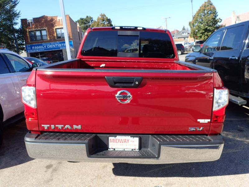 2017 Nissan Titan SV