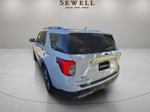 2022 Ford Explorer Platinum