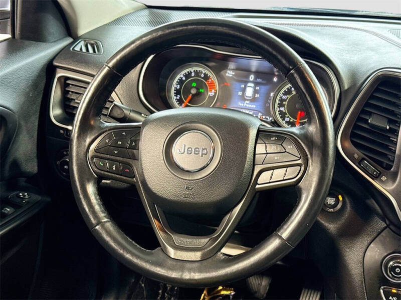 2020 Jeep Cherokee Trailhawk