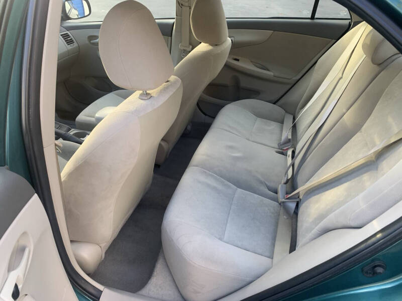 2009 Toyota Corolla LE