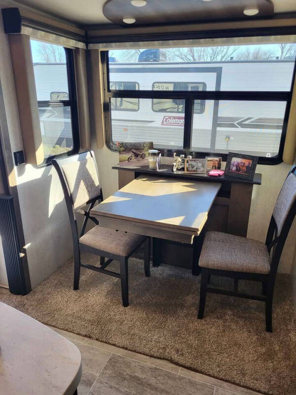 2019 MONTANA 3791RD