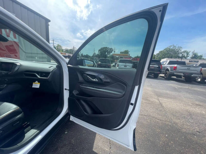 2024 GMC Terrain AT4