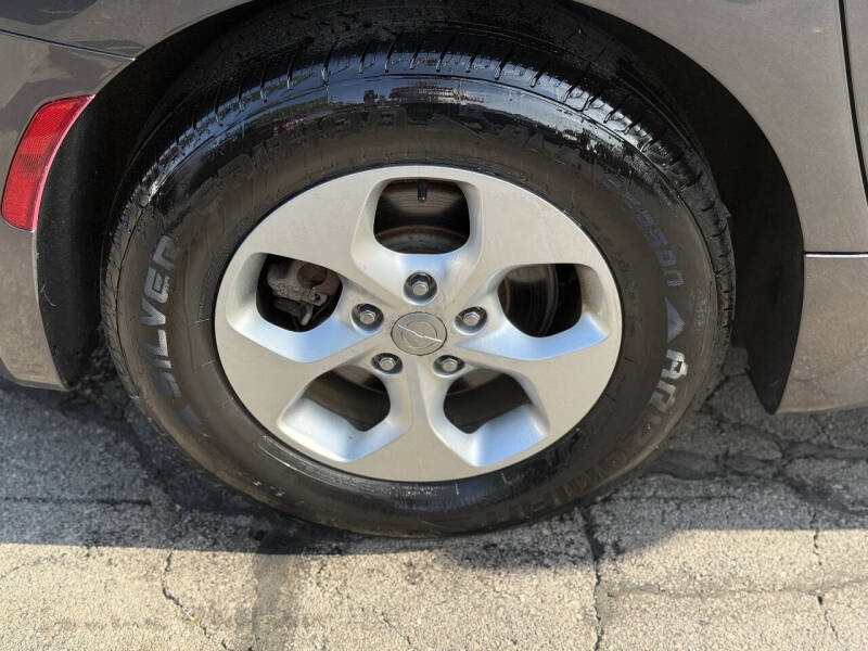 2017 Chrysler Pacifica Touring-L Plus