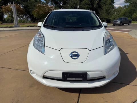 2015 Nissan LEAF
