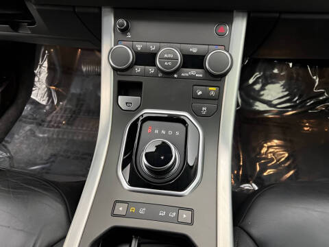 2017 Land Rover Range Rover Evoque SE