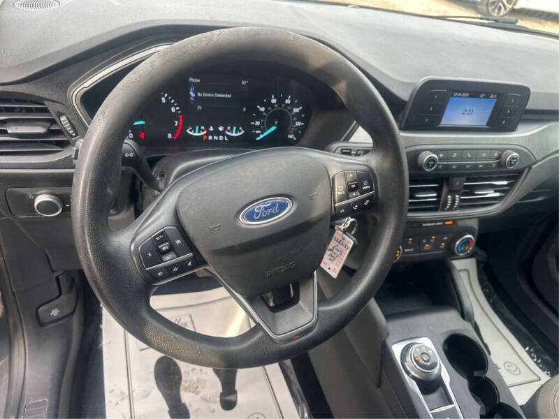 2020 Ford Escape S