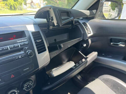 2011 Mitsubishi Outlander SE