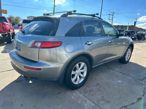 2003 Infiniti FX35