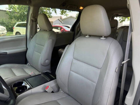 2017 Toyota Sienna