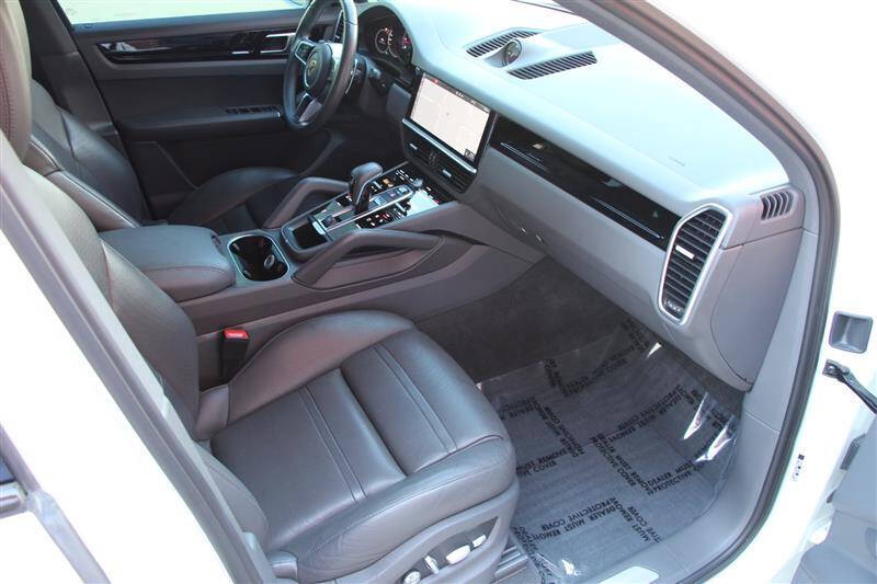 2020 Porsche Cayenne