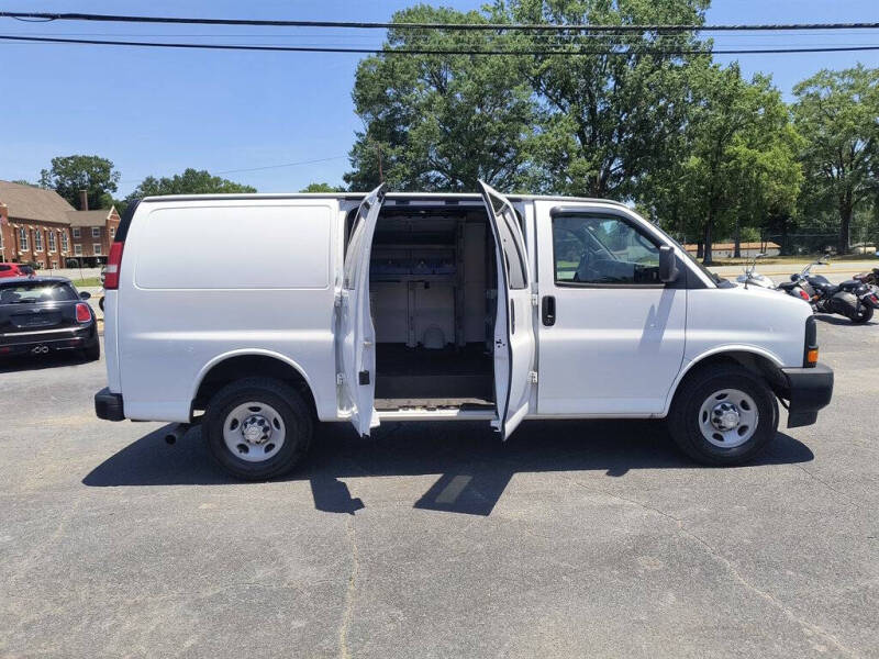 2017 Chevrolet Express 2500