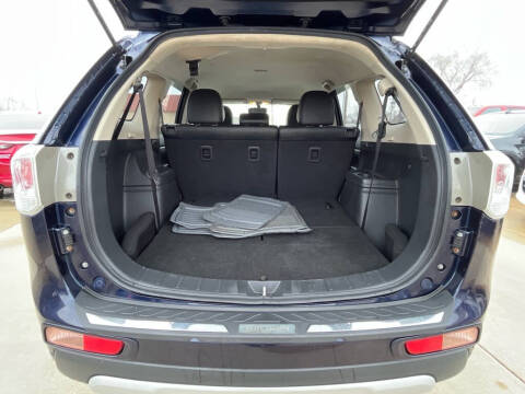 2015 Mitsubishi Outlander SE