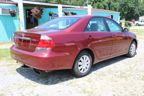 2005 Toyota Camry LE