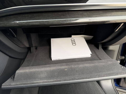 2022 Audi Q7 quattro Prestige 55 TFSI