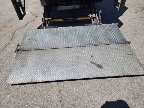 2018 International DuraStar 4300