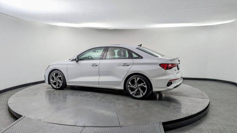 2023 Audi A3 Premium Plus 40 TFSI