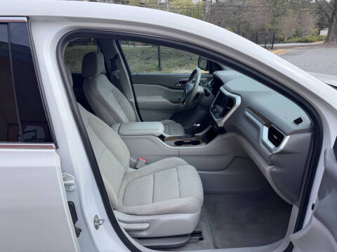 2017 GMC Acadia SLE-1