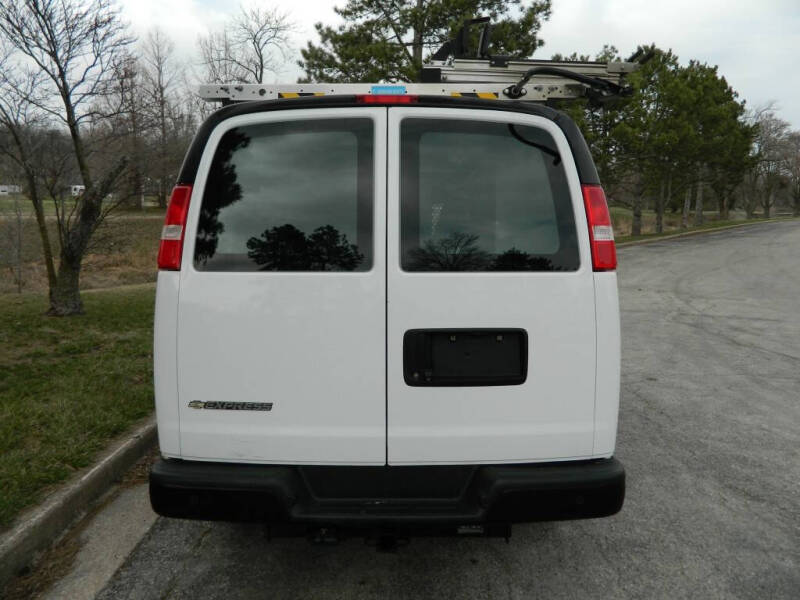 2019 Chevrolet Express 2500