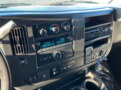 2020 GMC Savana 2500