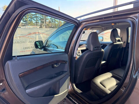 2015 Volvo XC70 T6 Platinum