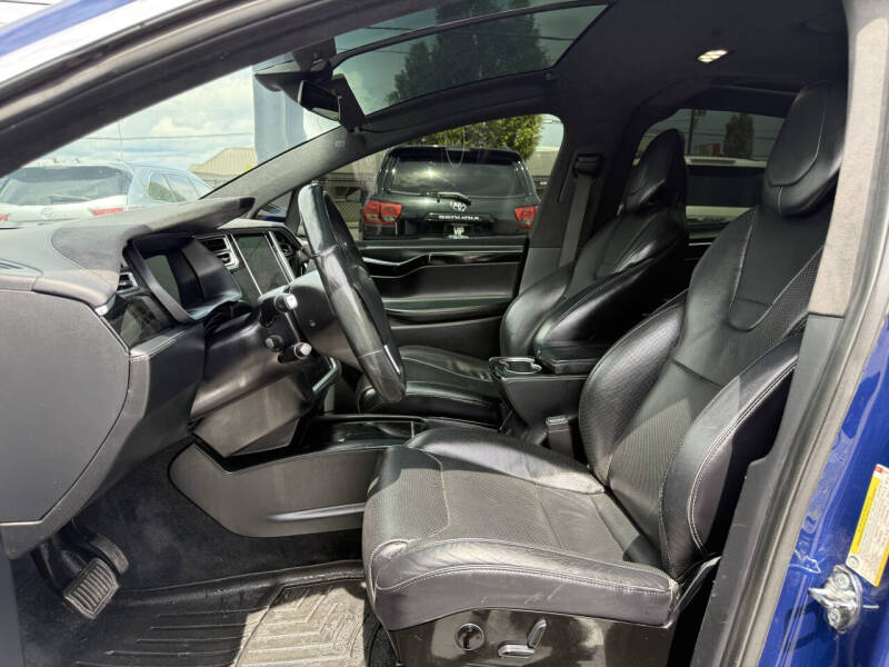 2016 Tesla Model X 75D